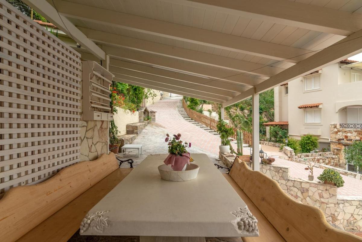 Cretan Biosuites Palaiokastro  Екстериор снимка
